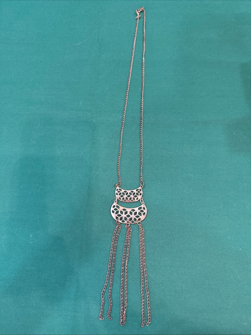 Goldtone Chain Necklace W/Open Work Filigree &Long Hanging Fringe Chains 1F